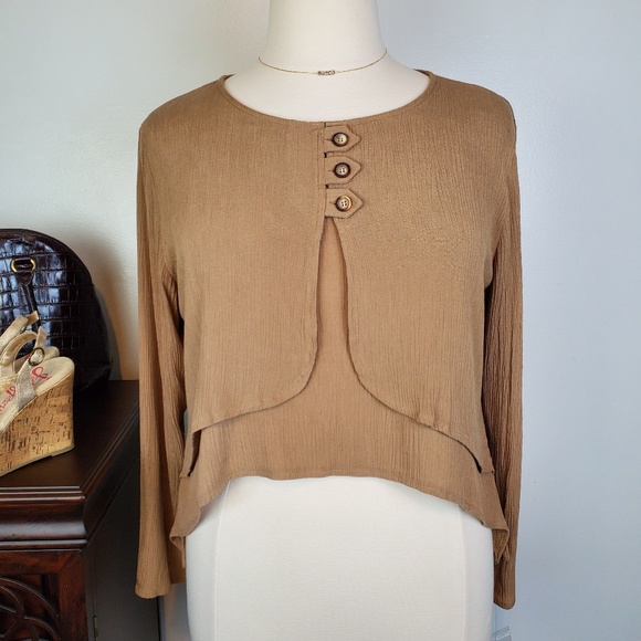 Newport News Tops - Newport News Brown Button Tab Detail Top, NWOT, 12